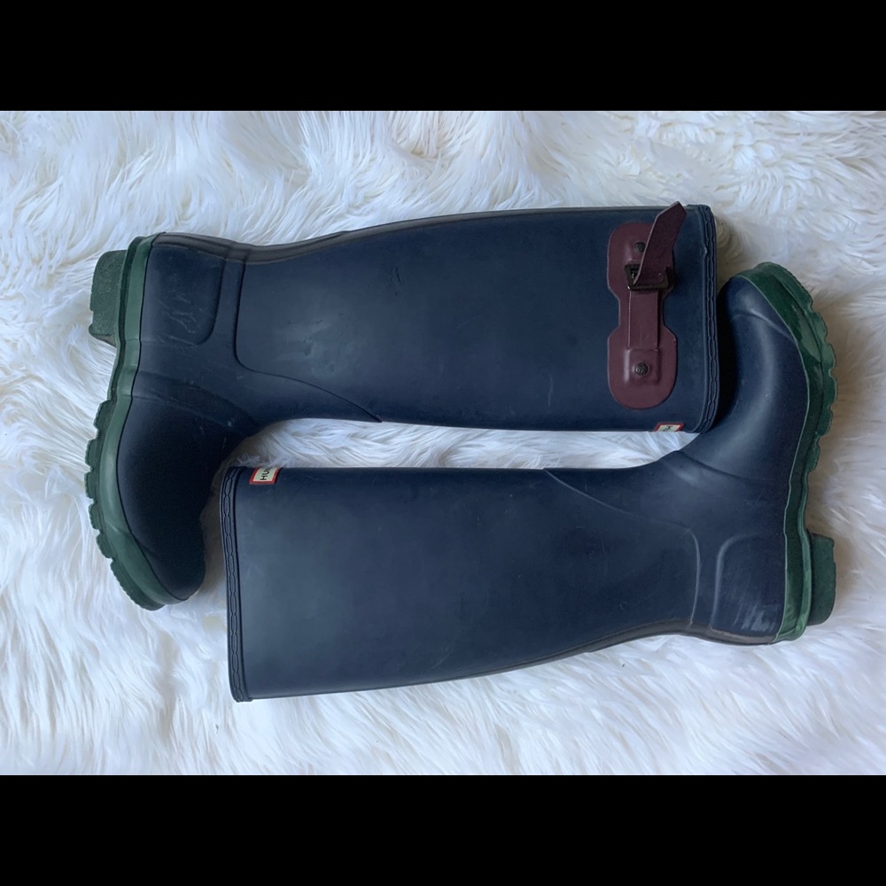 Hunter Rain Boots w/ matching hunter socks